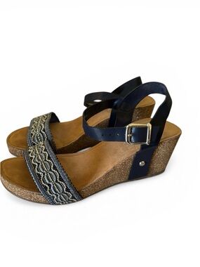 Annie Comfort Women's Navy Blue Tan Wedge Sandals Women's Sz 7Wide Embellished